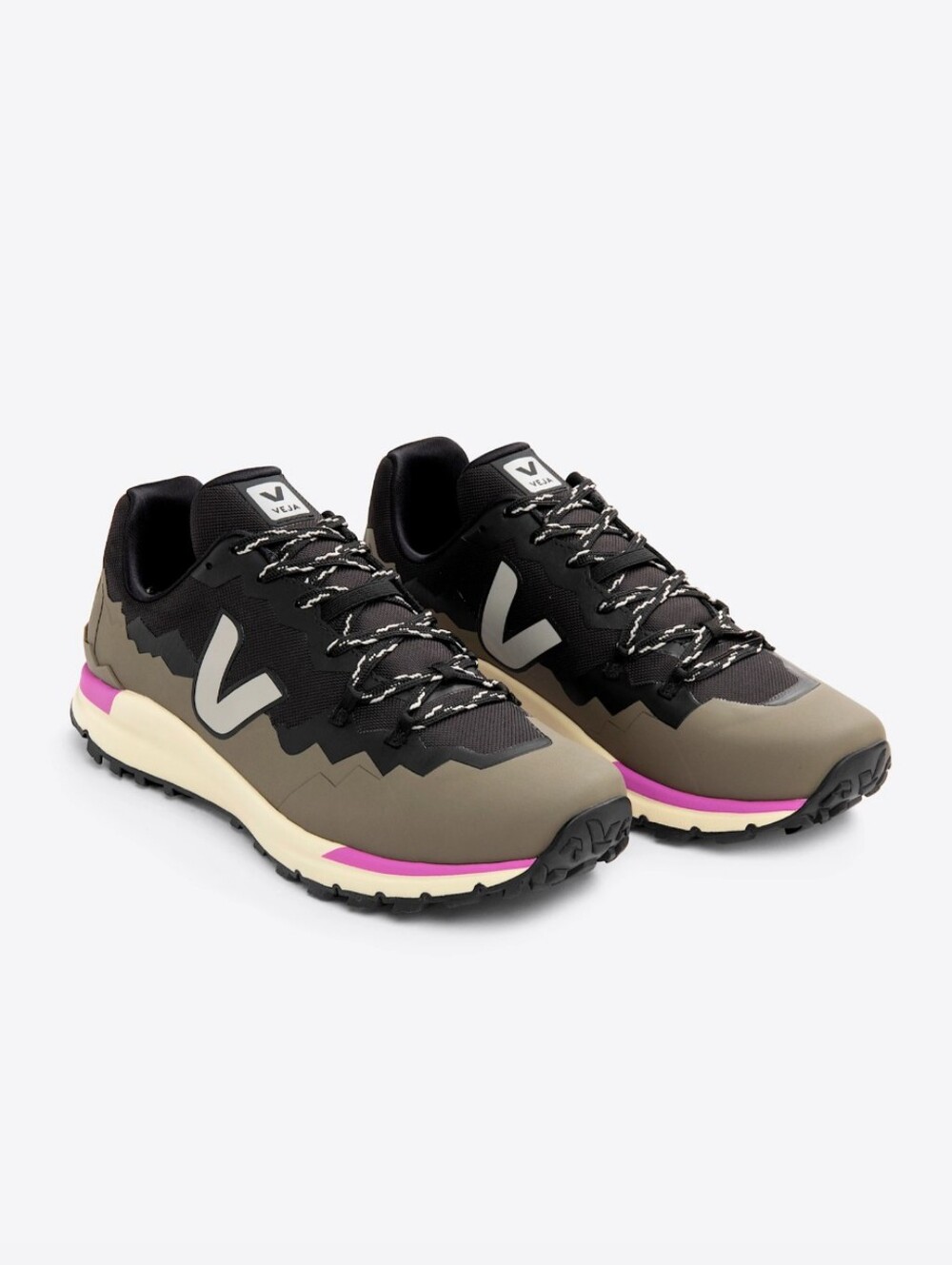 VEJA FITZ ROY TREK-SHELL BLACK OXFORD GREY KAKI Size 9